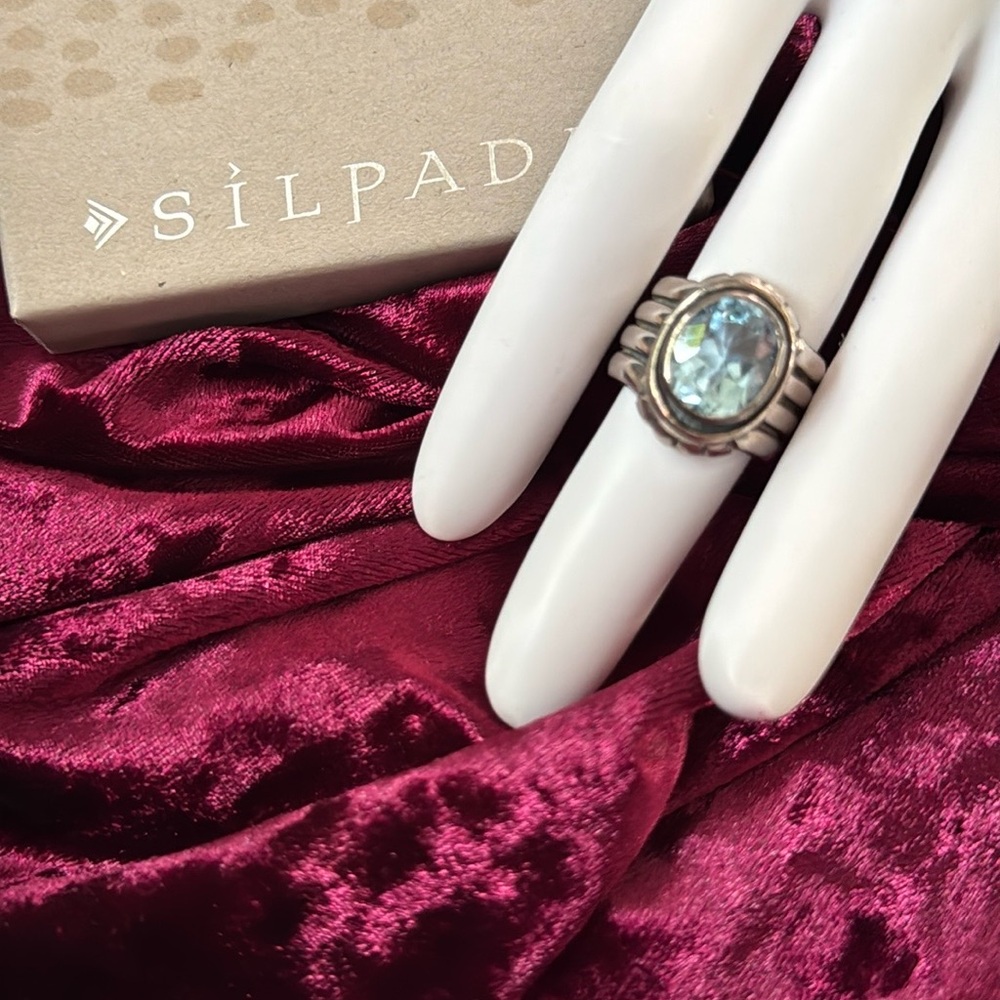 Silpada R0902 5 1/2 Carat Faceted Blue Topaz Sterling Silver Ring. EUC Size 5 - Picture 2 of 7